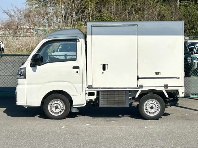 ダイハツ ハイゼットトラック ＦＲＰ中温冷蔵冷凍車 －７℃設定 R5年 (関東) 99