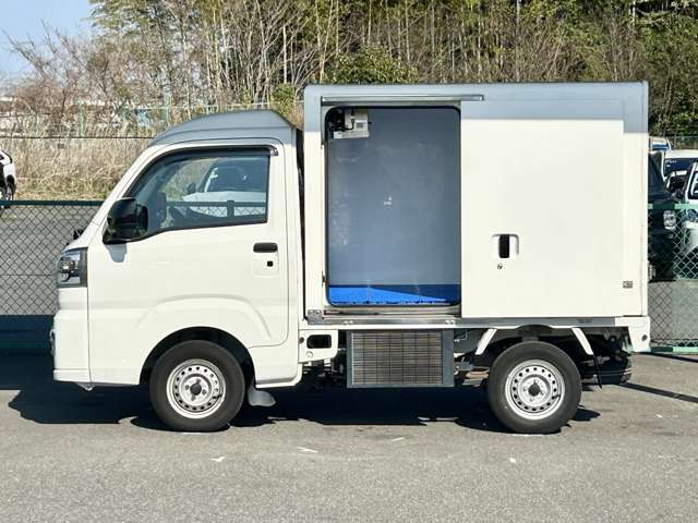 ダイハツ ハイゼットトラック ＦＲＰ中温冷蔵冷凍車 －７℃設定 R5年 (関東) 99
