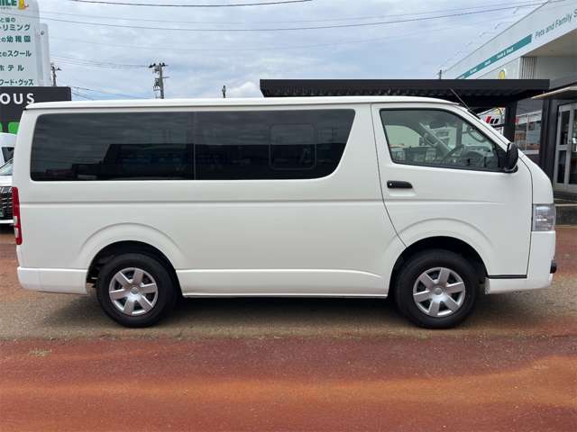 トヨタ ハイエースバン ２．８ ＤＸ ロング ディーゼルターボ ４ＷＤ R4年 (甲信越・北陸) 99