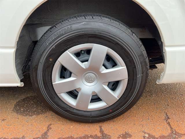 トヨタ ハイエースバン ２．８ ＤＸ ロング ディーゼルターボ ４ＷＤ R4年 (甲信越・北陸) 99