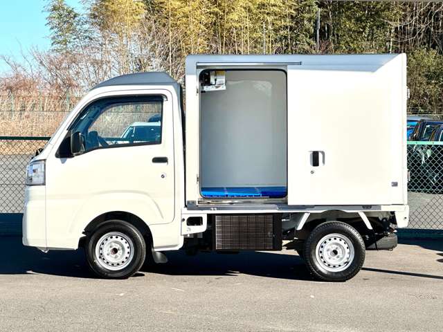 ダイハツ ハイゼットトラック ＦＲＰ中温冷蔵冷凍車 －７℃設定 H29年 (関東) 99