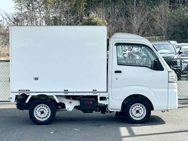 ダイハツ ハイゼットトラック ＦＲＰ中温冷蔵冷凍車 －７℃設定 R1年 (関東) 99