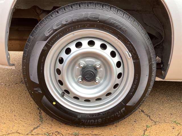 マツダ ファミリアバン　ハイブリッド ハイブリッド １．５ ＶＥ R5年 (甲信越・北陸) 99