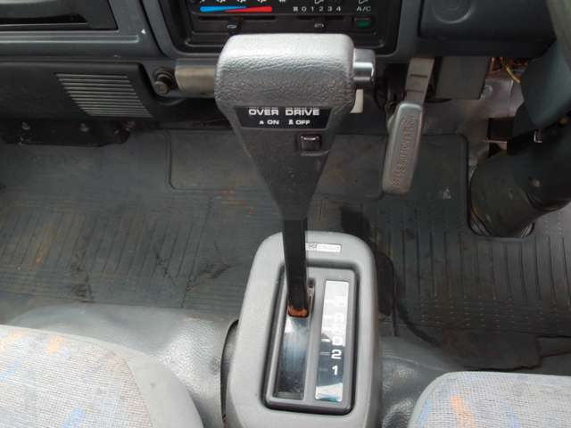 日産 アトラス ２．０ ロング スーパーロー ＤＸ H18年 (関東) 99