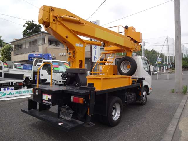 日野自動車 デュトロ 高所作業車 H25年 (関東) 99