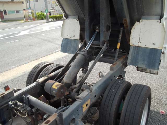 日野自動車 デュトロ ４．０ １０尺ダンプ フルジャストロー ディーゼルターボ H19年 (関東) 99