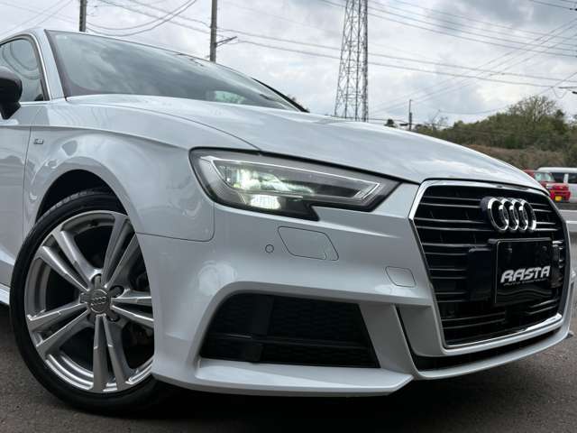 アウディ Ａ３　スポーツバック １．４ ＴＦＳＩ スポーツ Ｓラインパッケージ H29年 (関東) 99