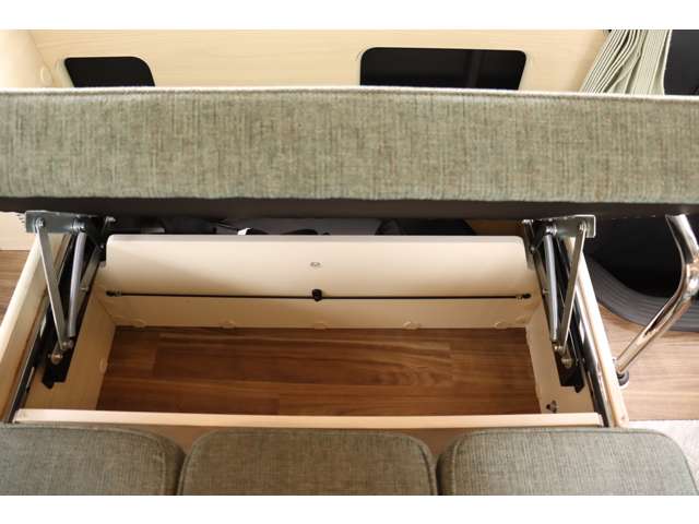 トヨタ ハイエースワゴン ２．７ ＤＸ ロング ミドルルーフ H29年 (甲信越・北陸) 99