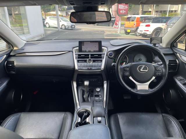 レクサス ＮＸ３００ｈ バージョンＬ H26年 (関東) 99