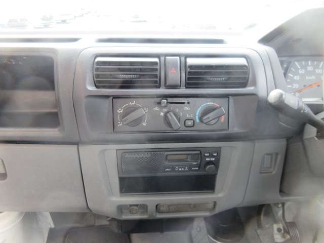 三菱 ミニキャブトラック ６６０ Ｖタイプ エアコン付 ４ＷＤ H21年 (関東) 99