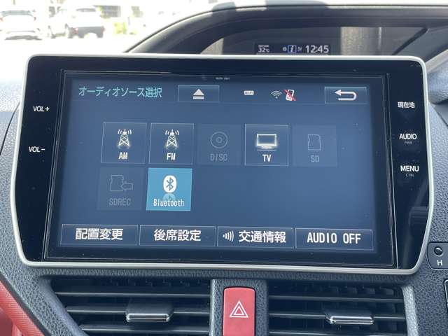 トヨタ ヴォクシー １．８ ハイブリッド ＺＳ H29年 (近畿) 99