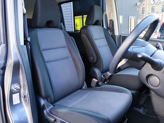 日産 セレナ ２．０ Ｓ R4年 (近畿) 99
