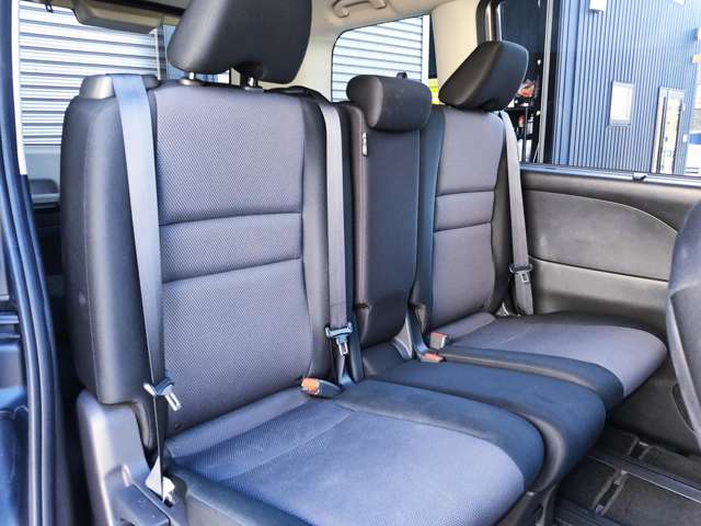 日産 セレナ ２．０ Ｓ R4年 (近畿) 99