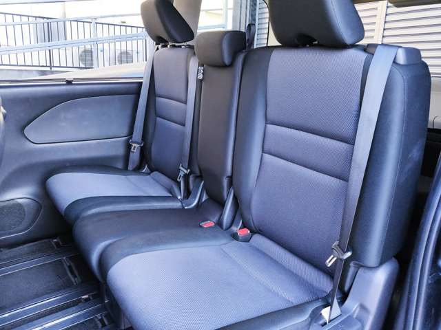 日産 セレナ ２．０ Ｓ R4年 (近畿) 99
