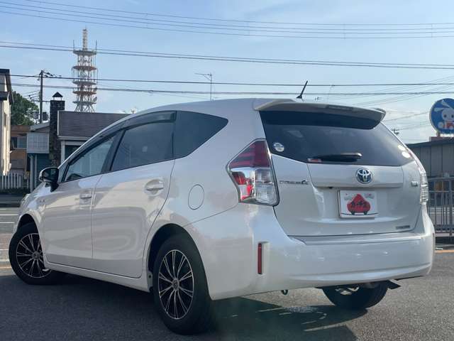 トヨタ プリウスΑ １．８ Ｓ Ｌセレクション H27年 (近畿) 99