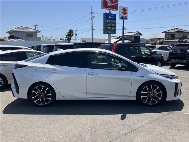 トヨタ プリウスＰＨＶ １．８ Ｓ ＧＲ スポーツ R3年 (中国) 99