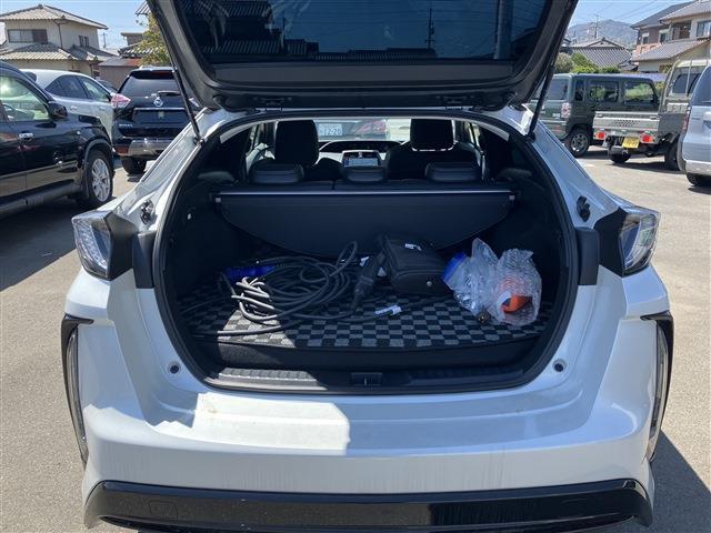 トヨタ プリウスＰＨＶ １．８ Ｓ ＧＲ スポーツ R3年 (中国) 99