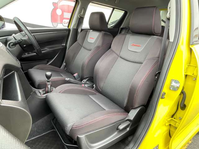 スズキ スイフト １．６ スポーツ H27年 (関東) 99