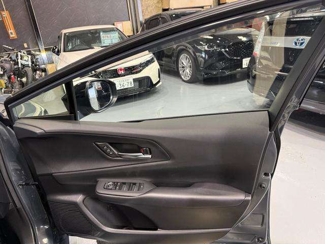 トヨタ プリウス ２．０ Ｚ R5年 (東海) 99