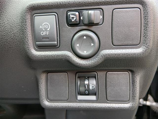 日産 ノート １．２ Ｘ ライダー ブラックライン H26年 (東海) 99