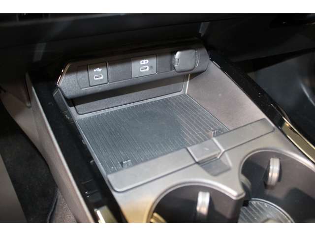 トヨタ プリウス ２．０ Ｚ R5年 (関東) 99