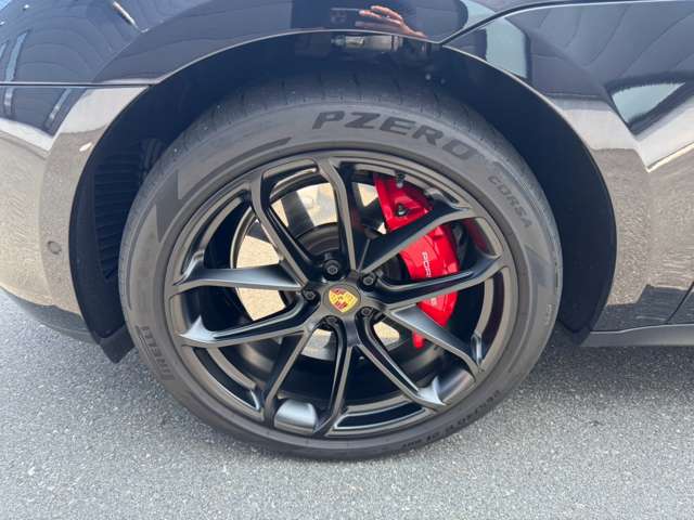 ポルシェ マカン ＧＴＳ ＰＤＫ ４ＷＤ R6年 (東海) 99