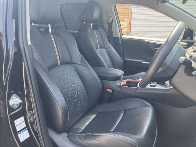 トヨタ ＲＡＶ４ ２．０ アドベンチャー ４ＷＤ R2年 (近畿) 99