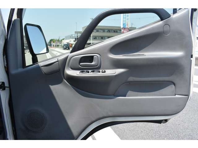 トヨタ トヨエース ３．０ ダブルキャブ ロング ジャストロー ディーゼルターボ H30年 (近畿) 99