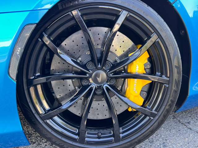 マクラーレン アルトゥーラ　スパイダー ハイブリット R6年 (東海) 99