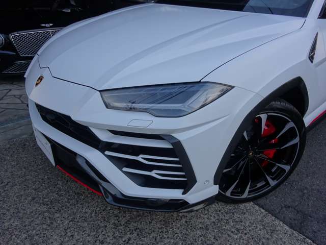 ランボルギーニ ウルス ４．０ ４ＷＤ R2年 (東海) 99