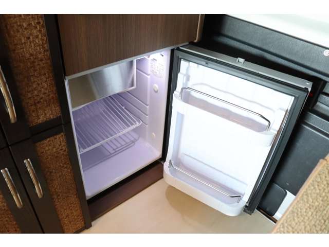 トヨタ ハイエースバン レクビィ R4年 (甲信越・北陸) 99
