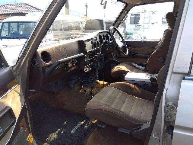 トヨタ ランドクルーザー７０ ４．０ ＶＸ ハイルーフ ディーゼルターボ ４ＷＤ S62年 (四国) 99