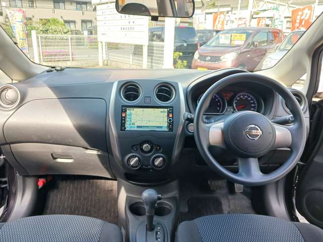 日産 ノート １．２ Ｘ H25年 (東海) 99