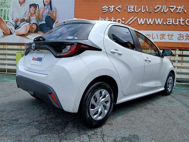トヨタ ヤリス １．０ Ｘ R2年 (東海) 99