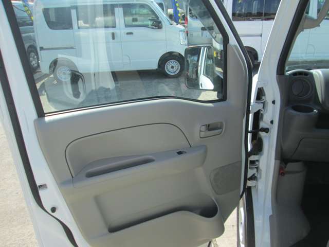 日産 ＮＶ１００クリッパー ６６０ ＤＸ ＧＬパッケージ ハイルーフ ４ＷＤ R2年 (関東) 99
