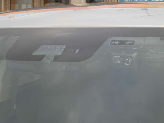 三菱 アウトランダーＰＨＥＶ ２．４ Ｇ ４ＷＤ H30年 (関東) 99