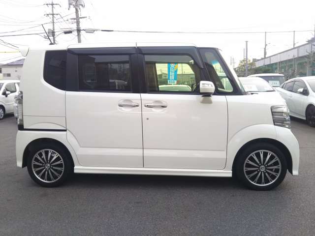 ホンダ Ｎ　ＢＯＸ ６６０ カスタムＧ ターボＳＳパッケージ H26年 (中国) 99