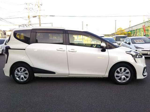 トヨタ シエンタ １．５ Ｇ H28年 (中国) 99