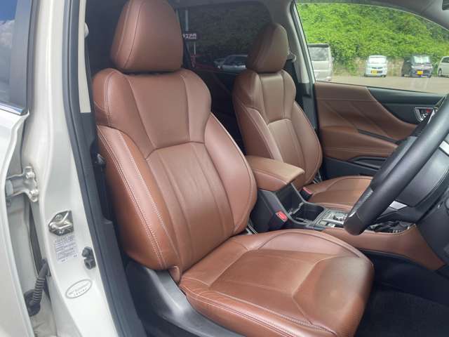 スバル フォレスター　ハイブリッド ２．０ アドバンス ４ＷＤ R2年 (東北) 99