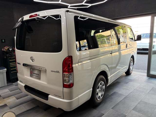 トヨタ ハイエースバン ２．０ スーパーＧＬ ロング R3年 (近畿) 99