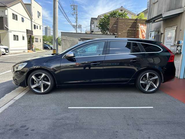 ボルボ Ｖ６０ Ｔ４　Ｒデザイン H25年 (中国) 99