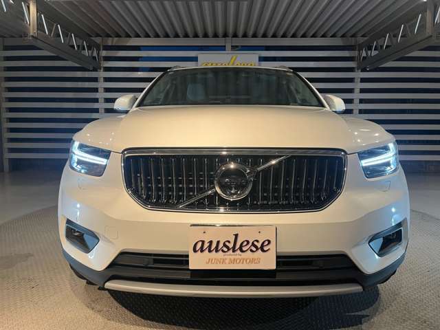 ボルボ ＸＣ４０ Ｔ４ ＡＷＤ インスクリプション ４ＷＤ R2年 (東海) 99