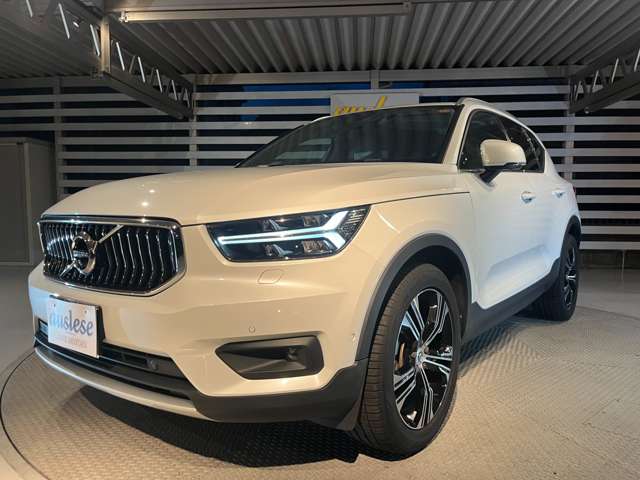 ボルボ ＸＣ４０ Ｔ４ ＡＷＤ インスクリプション ４ＷＤ R2年 (東海) 99