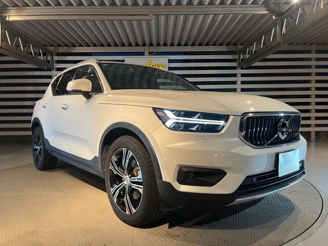 ボルボ ＸＣ４０ Ｔ４ ＡＷＤ インスクリプション ４ＷＤ R2年 (東海) 99