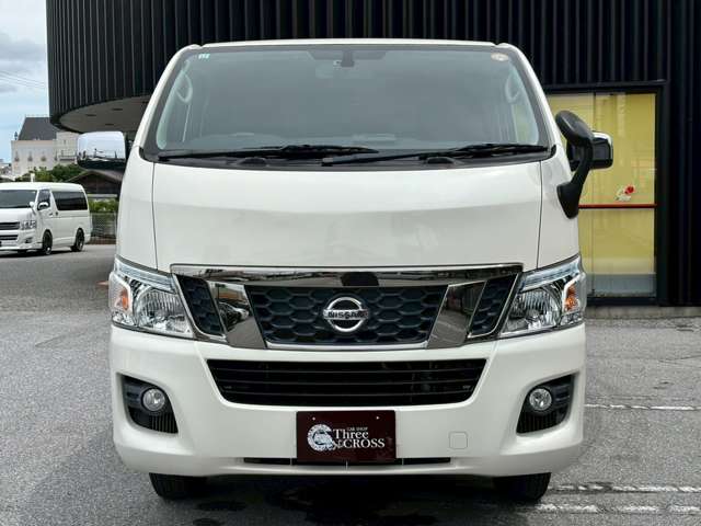 日産 ＮＶ３５０キャラバン ２．５プレミアムＧＸクロムギアパッケージ バージョンブラック ロングディーゼルターボ４ＷＤ H25年 (近畿) 99