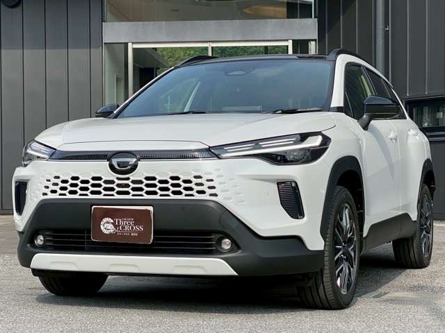 トヨタ カローラクロス　ハイブリッド １．８ ハイブリッド Ｚ Ｅ－ＦＯＵＲ ４ＷＤ R8年 (近畿) 99