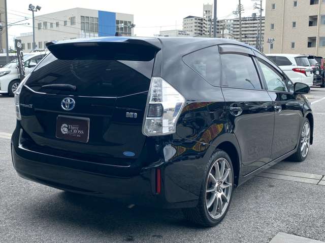 トヨタ プリウスΑ １．８ Ｓ チューン ブラック H26年 (近畿) 99