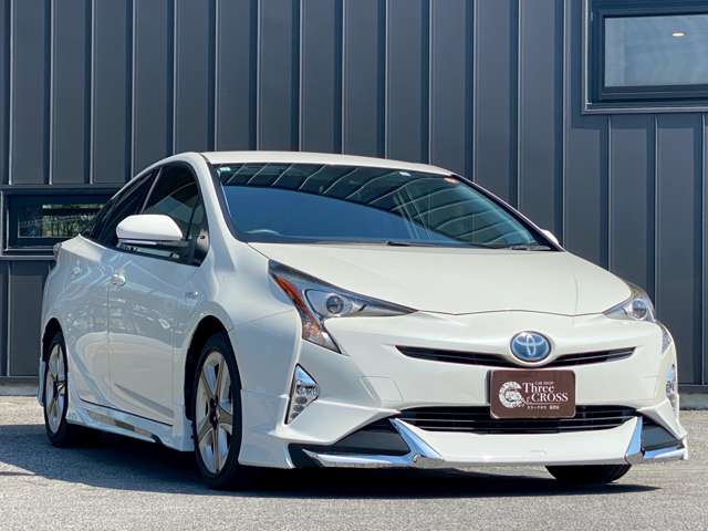 トヨタ プリウス １．８ Ｓ ツーリングセレクション H29年 (近畿) 99
