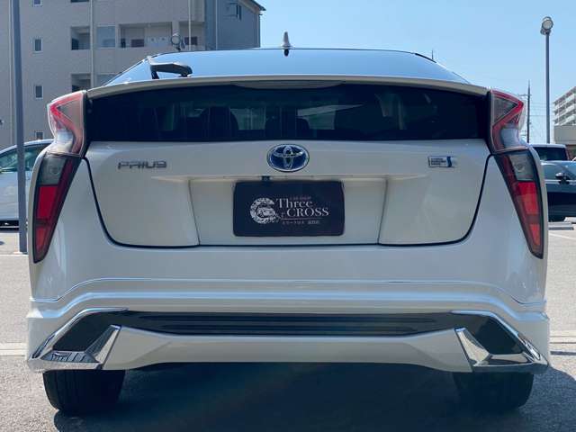 トヨタ プリウス １．８ Ｓ ツーリングセレクション H29年 (近畿) 99