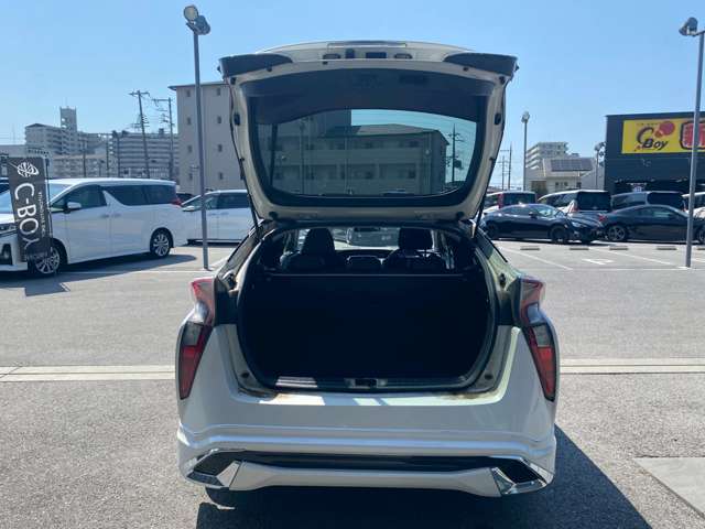 トヨタ プリウス １．８ Ｓ ツーリングセレクション H29年 (近畿) 99